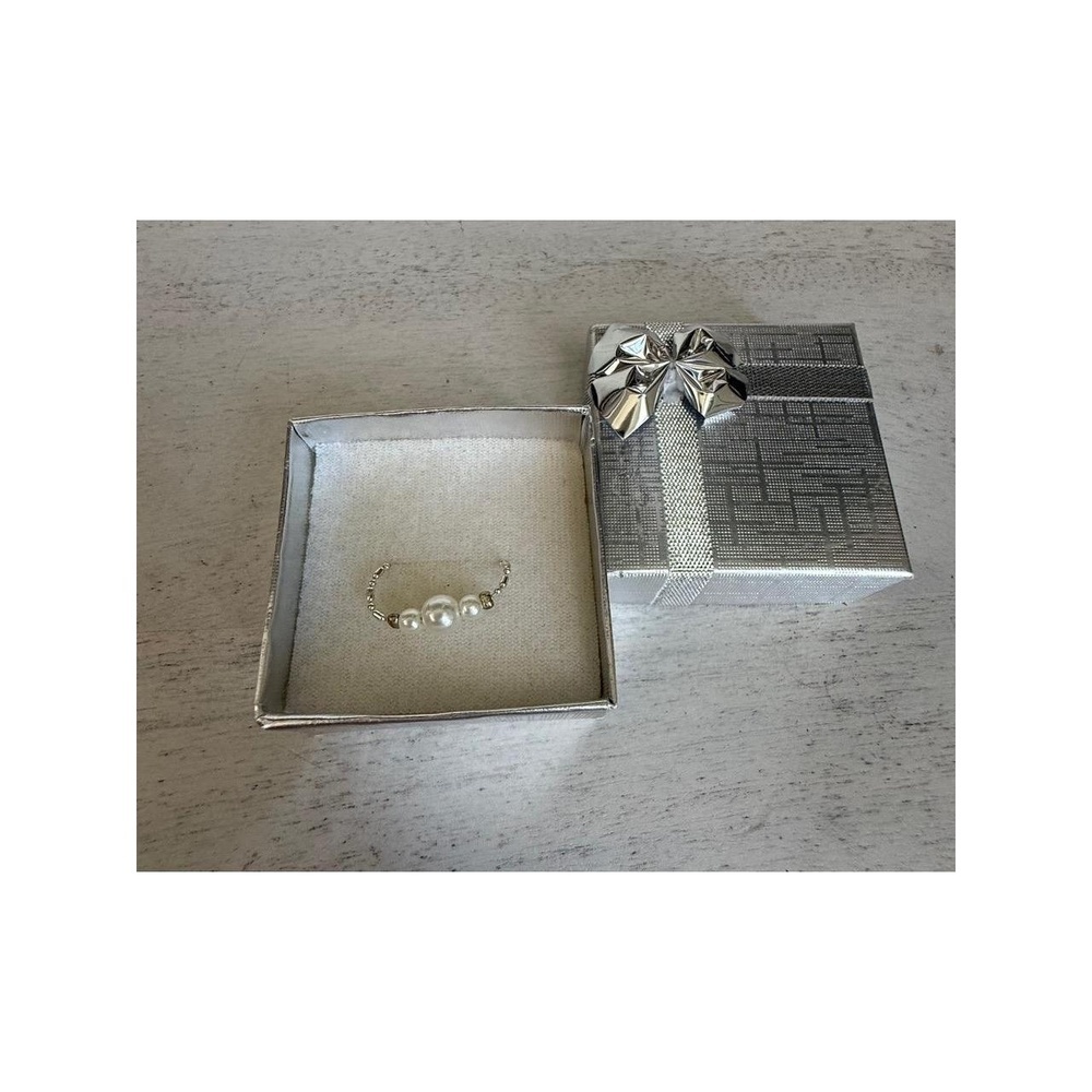 Dainty Silver Pearl Necklace